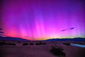 Lorenzo Mirandola Aurora in the Death Valley national park USA